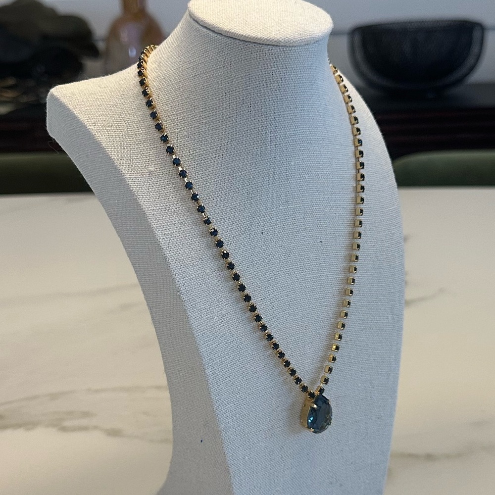 TOVA - Montana Blue Crystal Pendant Necklace on Crystal Chain in Gold Plating - Picture 9 of 14